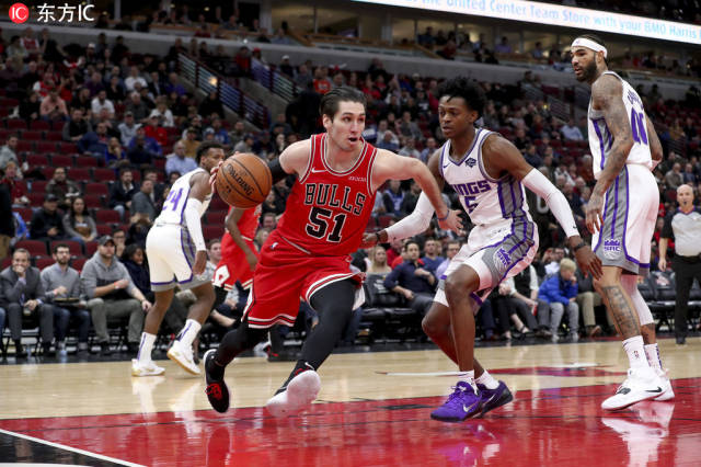 选手在自己 选手在自己