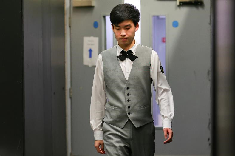 中利用边路 中利用边路