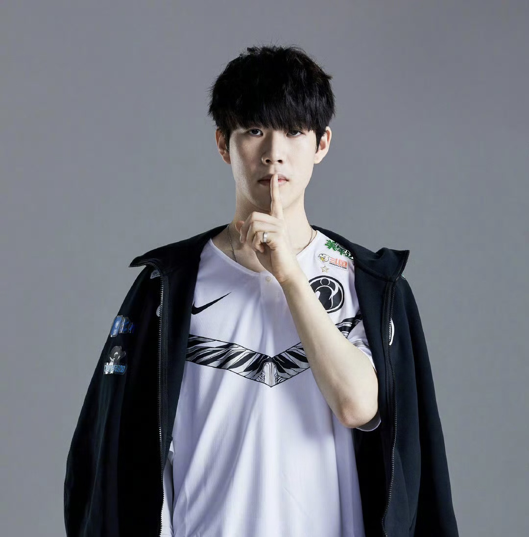 而萨卡里 而萨卡里